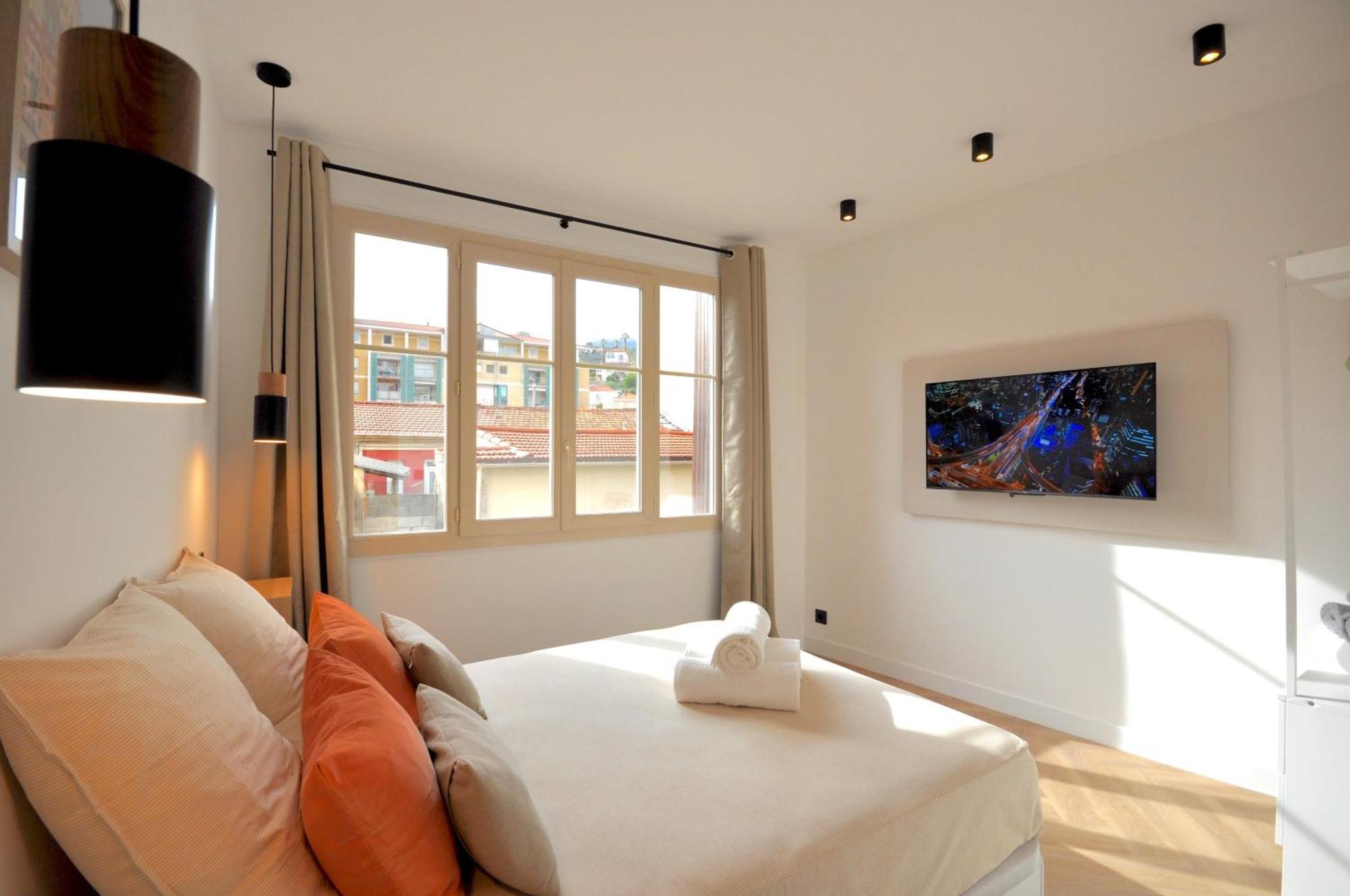 Monaco # Menton - 6 Persons - 2 Bedrooms - Full Renovated - Private Parking - Hypercenter - Clim - Beach And Sun Ментона Экстерьер фото